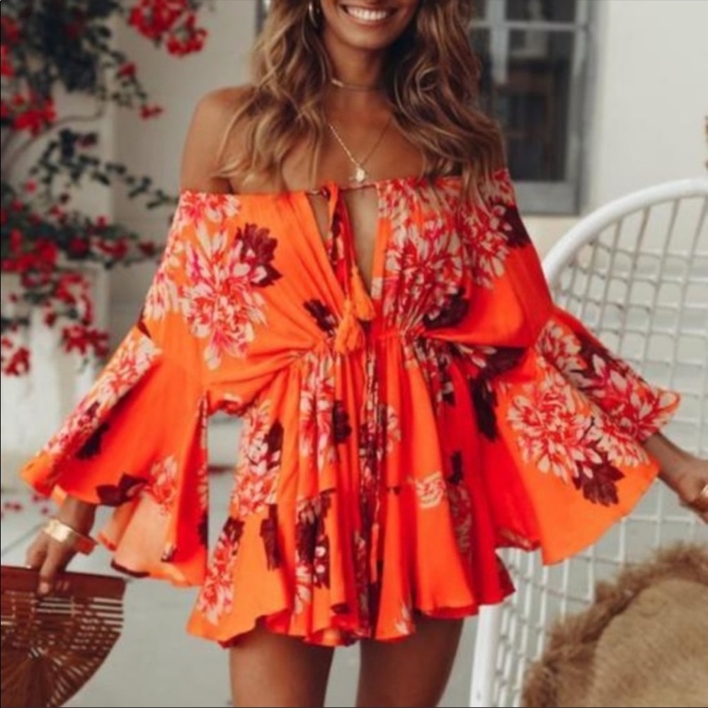 Off Shoulder Floral Romper - Picture 5 of 5